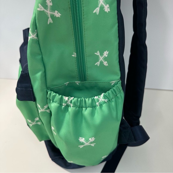 Vineyard Vines Martha’s Vineyard Fishbones Green Blue Backpack - Picture 7 of 13